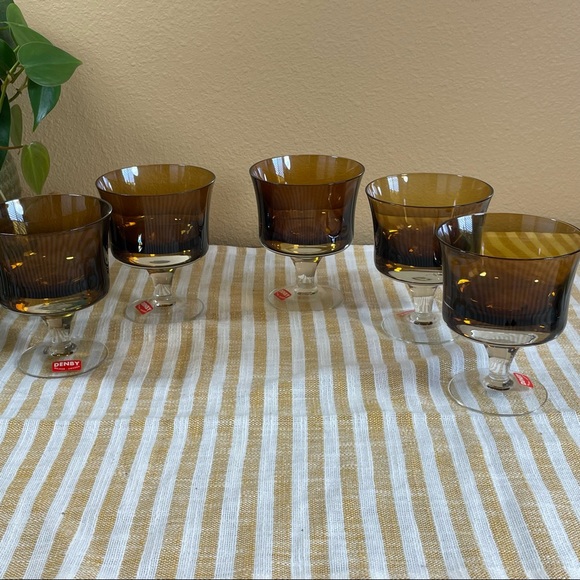 Denby Brown Champagne Dessert Cased Coupe Glasses Set Of Set of 5 - Picture 3 of 8